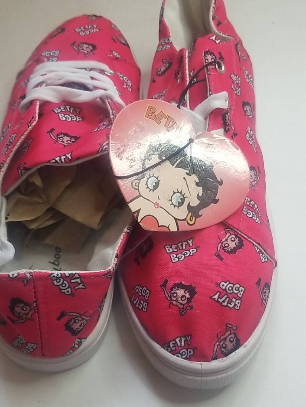 Betty Boop Bright Pink Women Canvas Lace-Up Sneakers - Picture 7 of 7